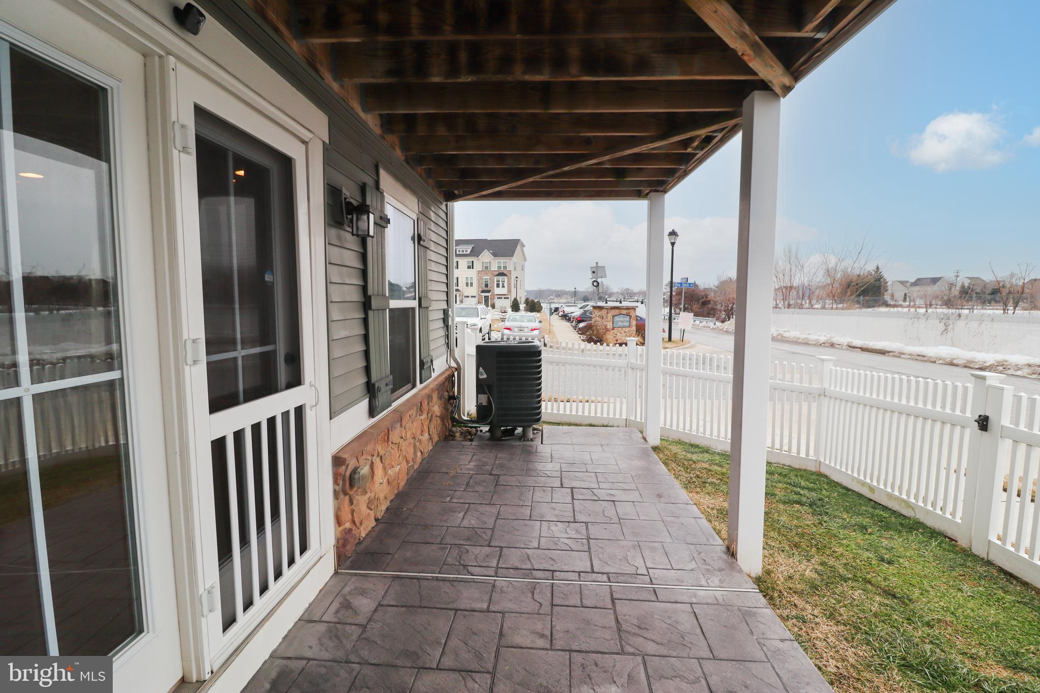 SHELTERED HARBOR - Residential