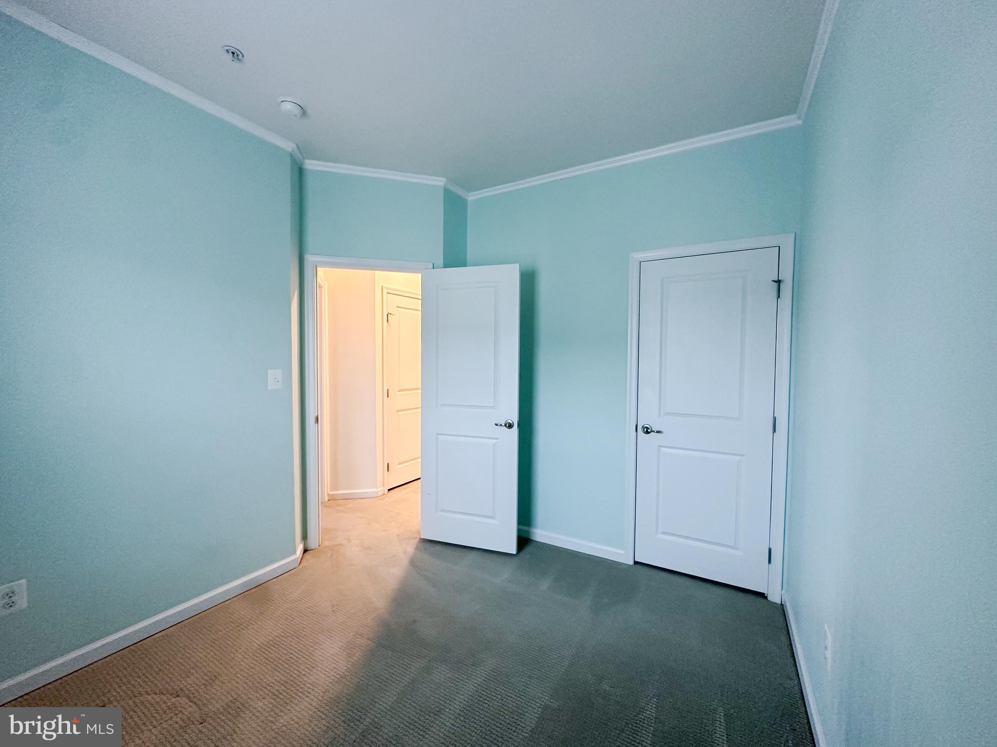 SHELTERED HARBOR - Residential