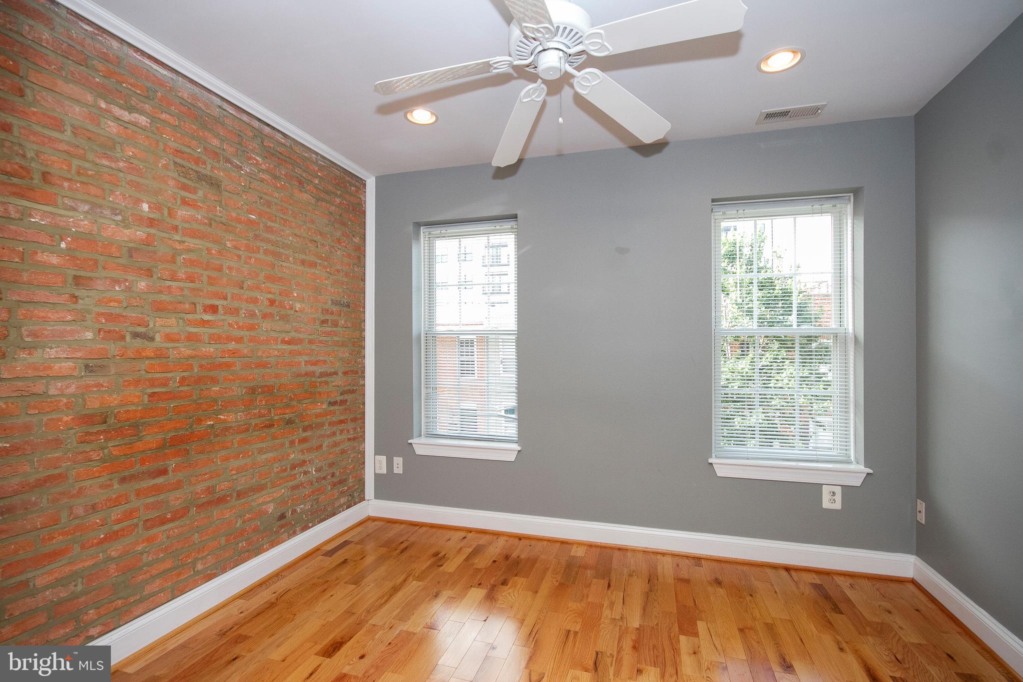 FEDERAL HILL HISTORIC DISTRICT - Residential Lease