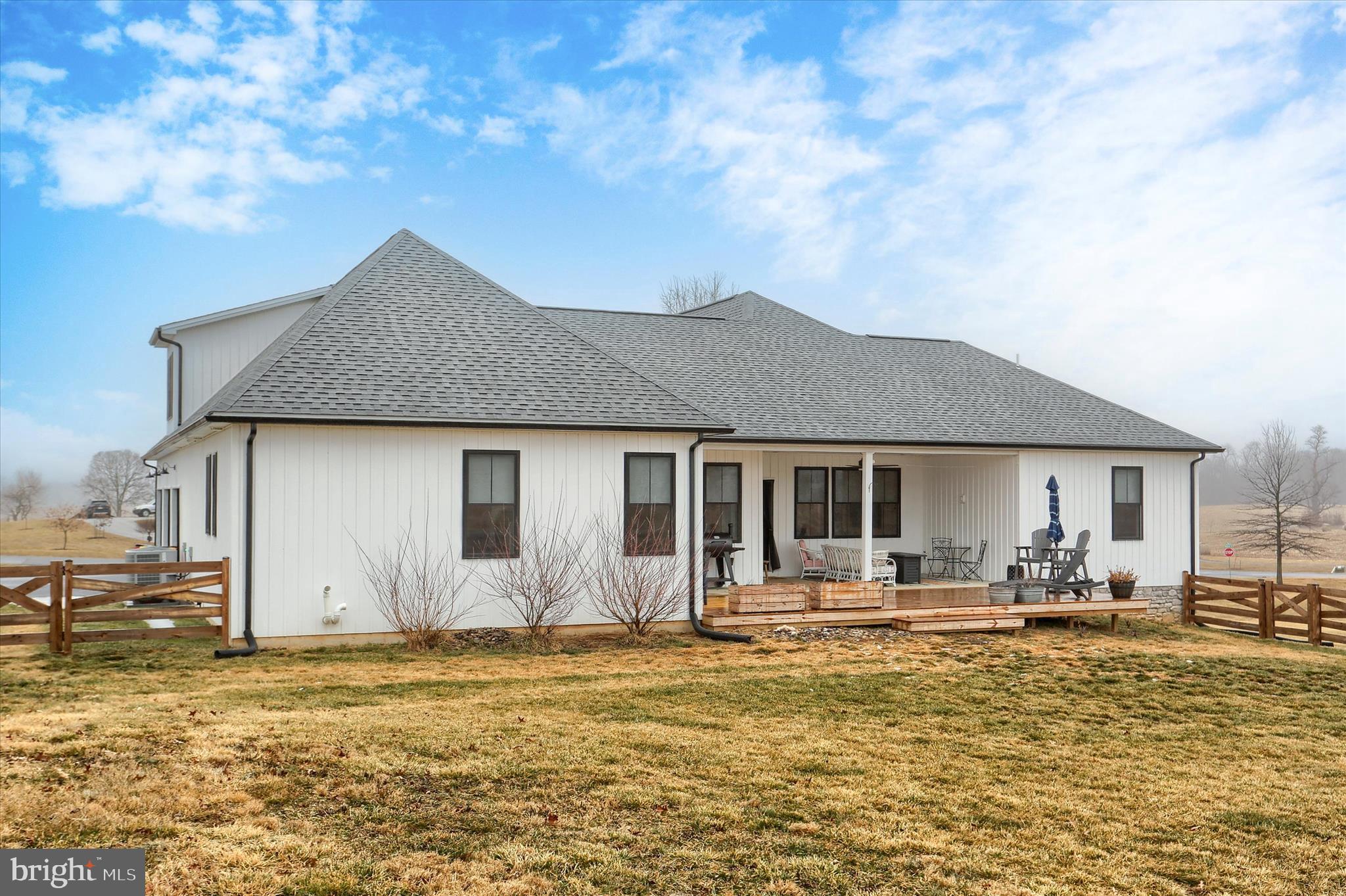 LINDENWOOD - Residential