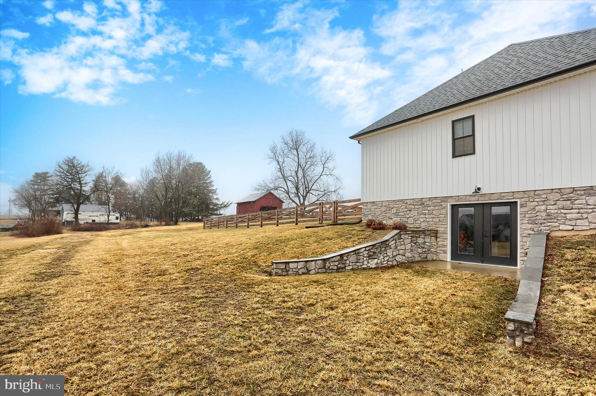 LINDENWOOD - Residential