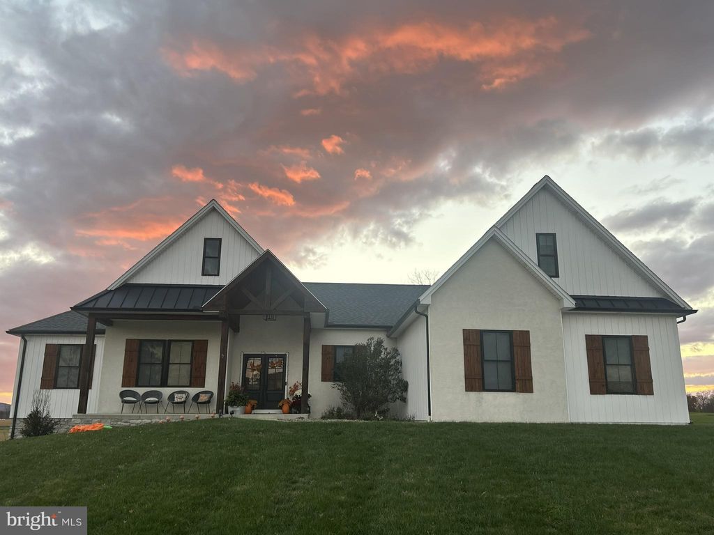 Photo of 23 Peyton Drive, CARLISLE, PA 17015 (MLS # PACB2051148)