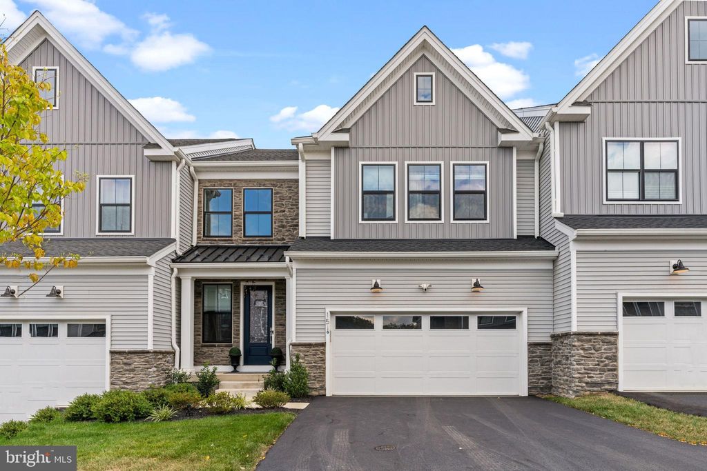 Photo of 15 Mill Creek Drive, DOYLESTOWN, PA 18901 (MLS # PABU2104550)