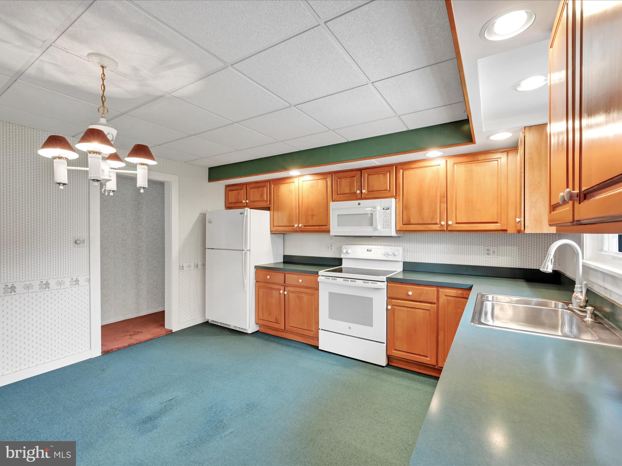 THE RIDGE - Residential