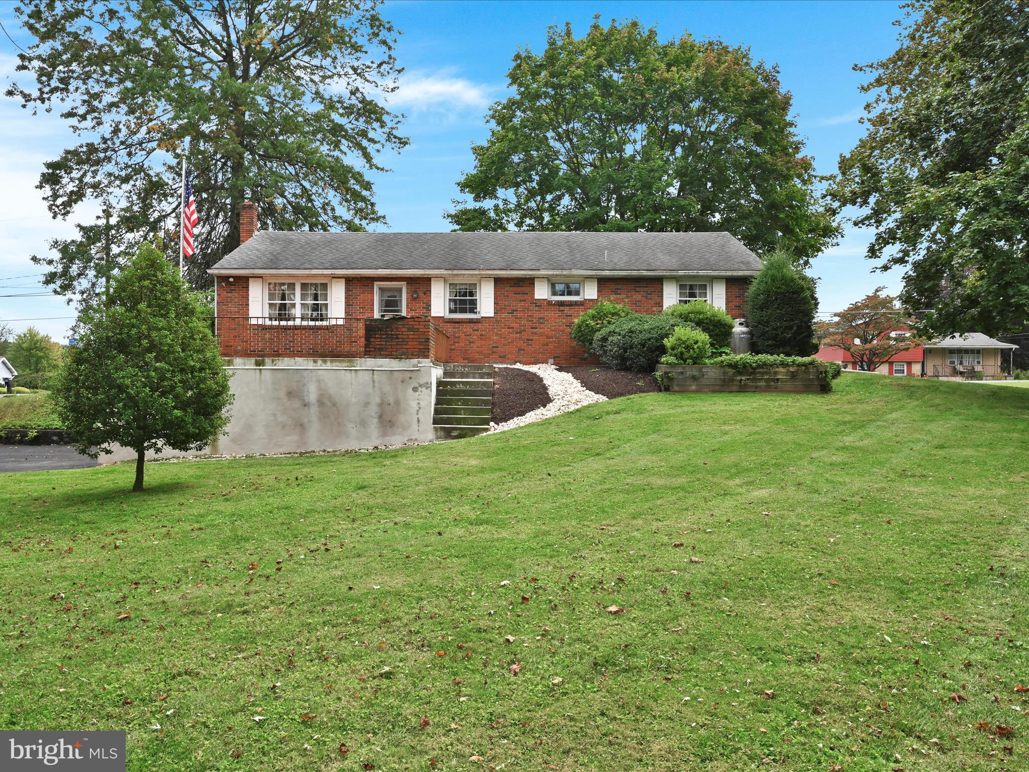 THE RIDGE - Residential