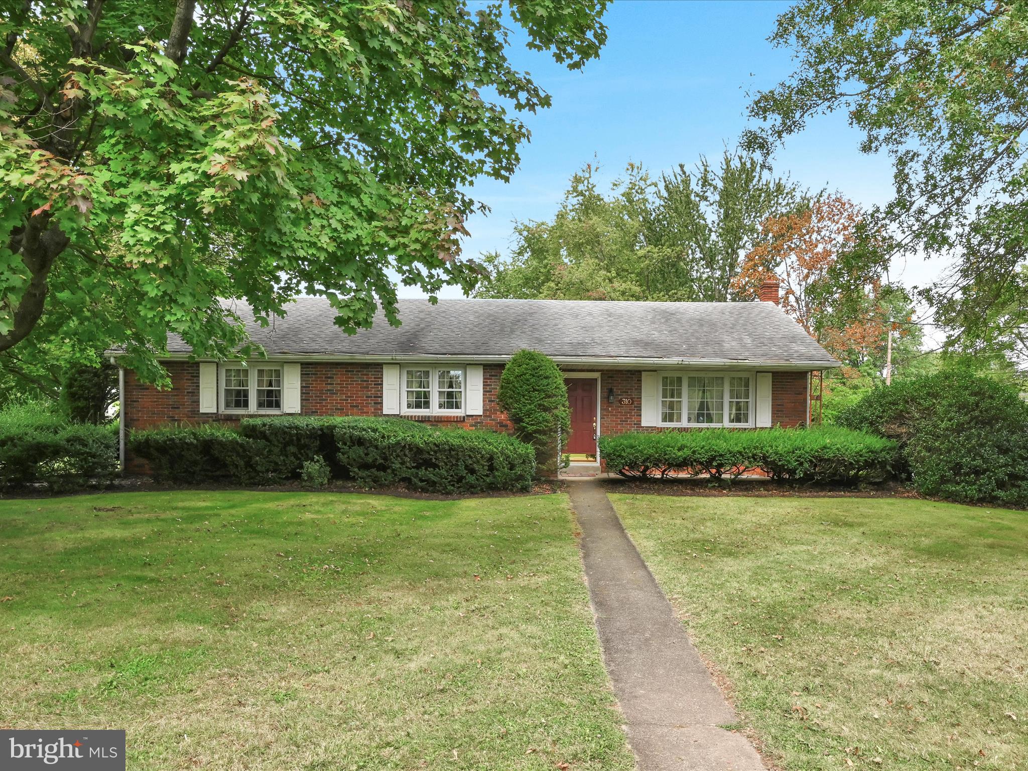 THE RIDGE - Residential