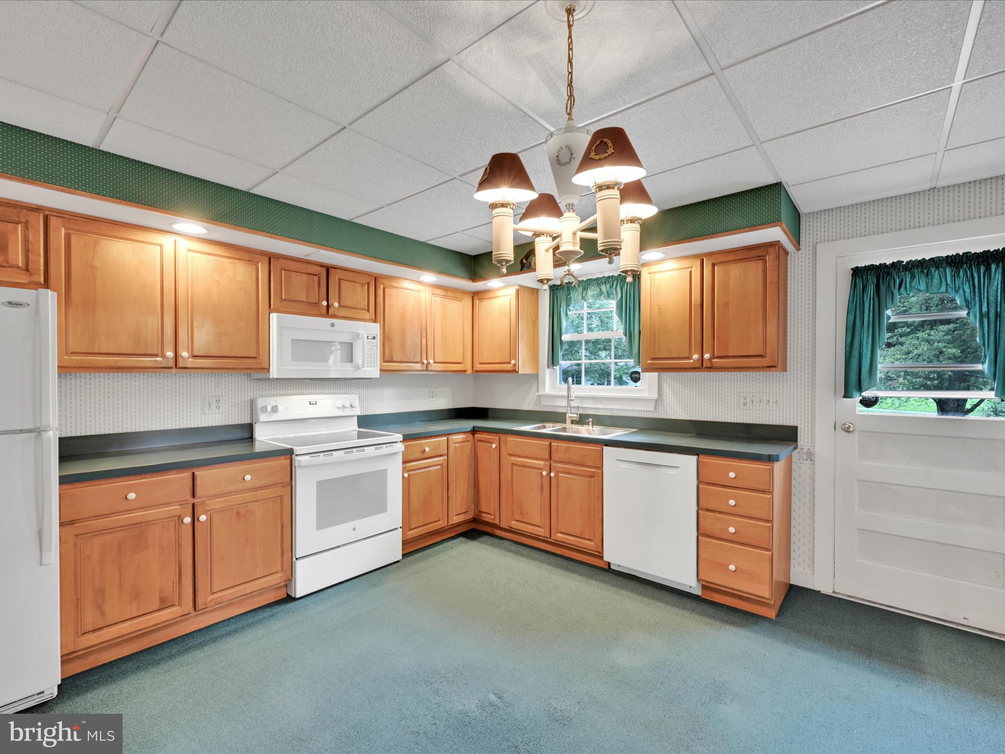 THE RIDGE - Residential