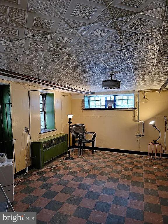 WEST OAK LANE - Residential