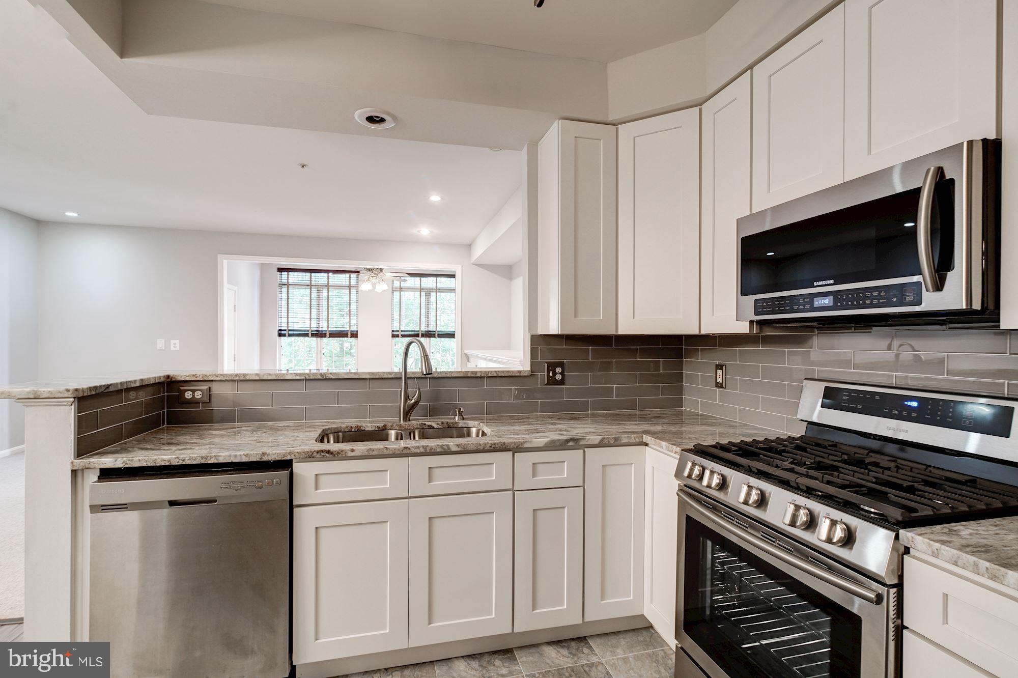 CARDINAL PLACE - Residential