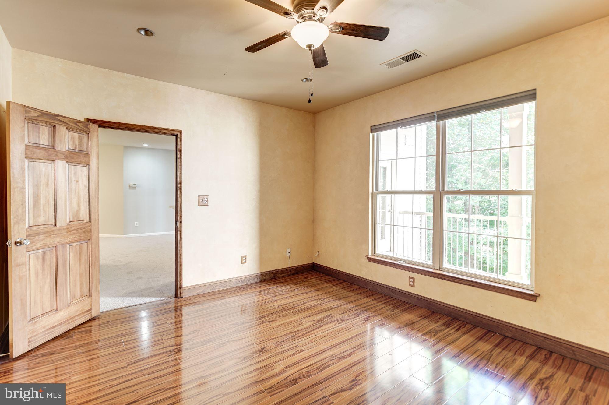 CARDINAL PLACE - Residential