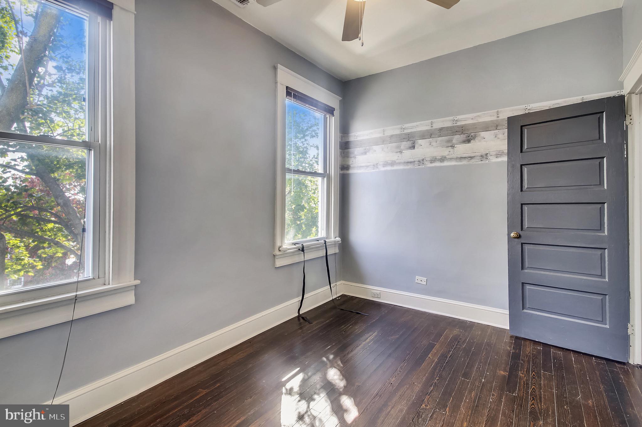 MEDFIELD - Residential