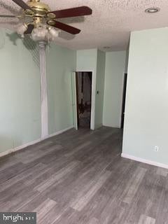 2318 E CLEARFIELD