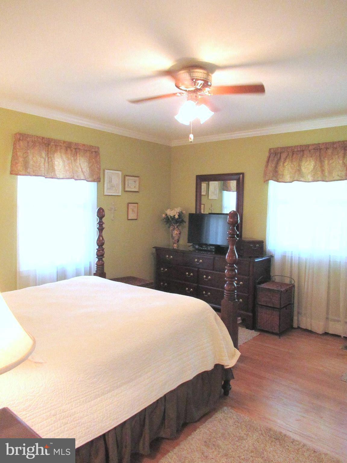 GLENDALE - Residential