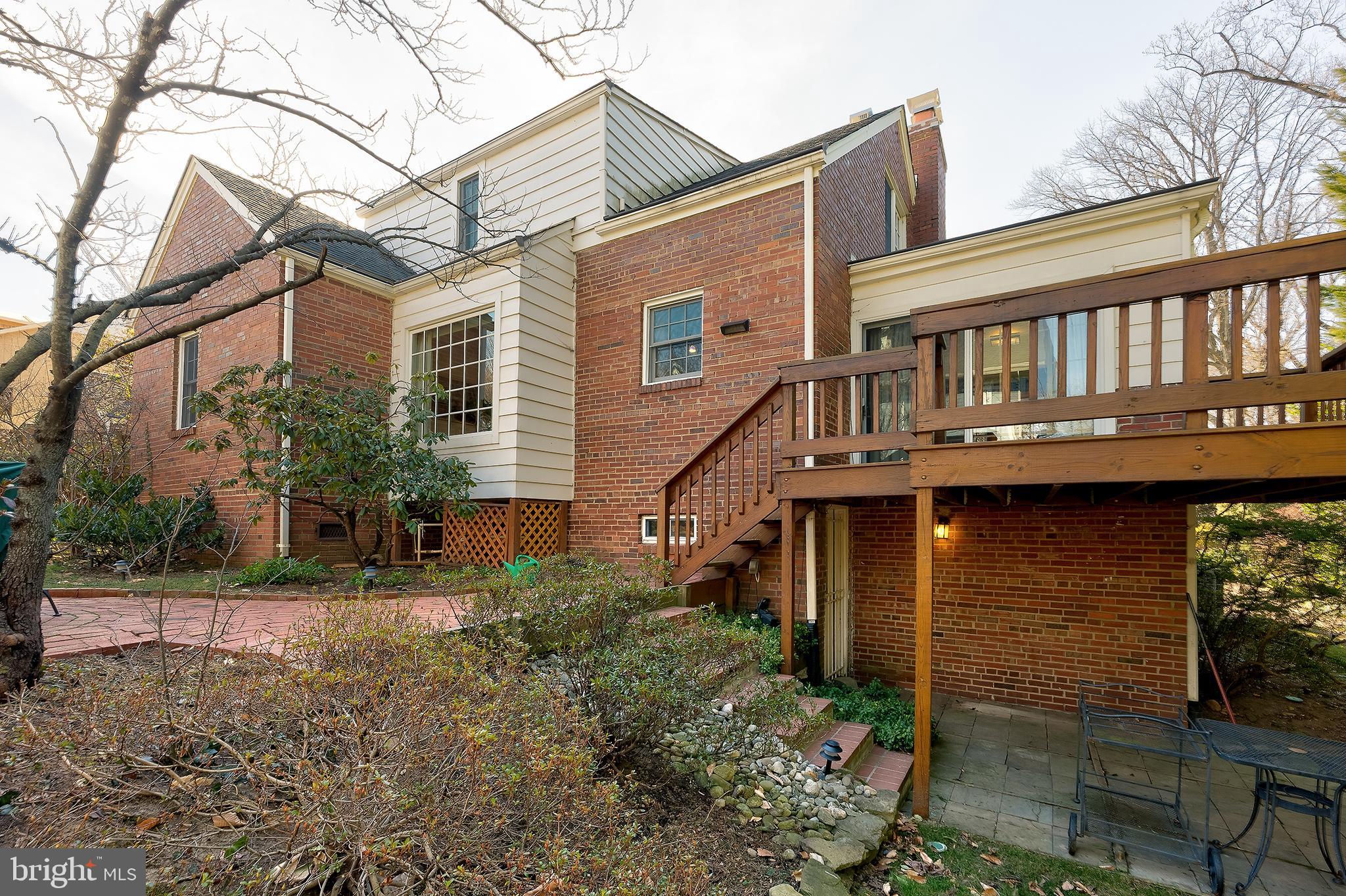 DAWSON TERRACE - Residential