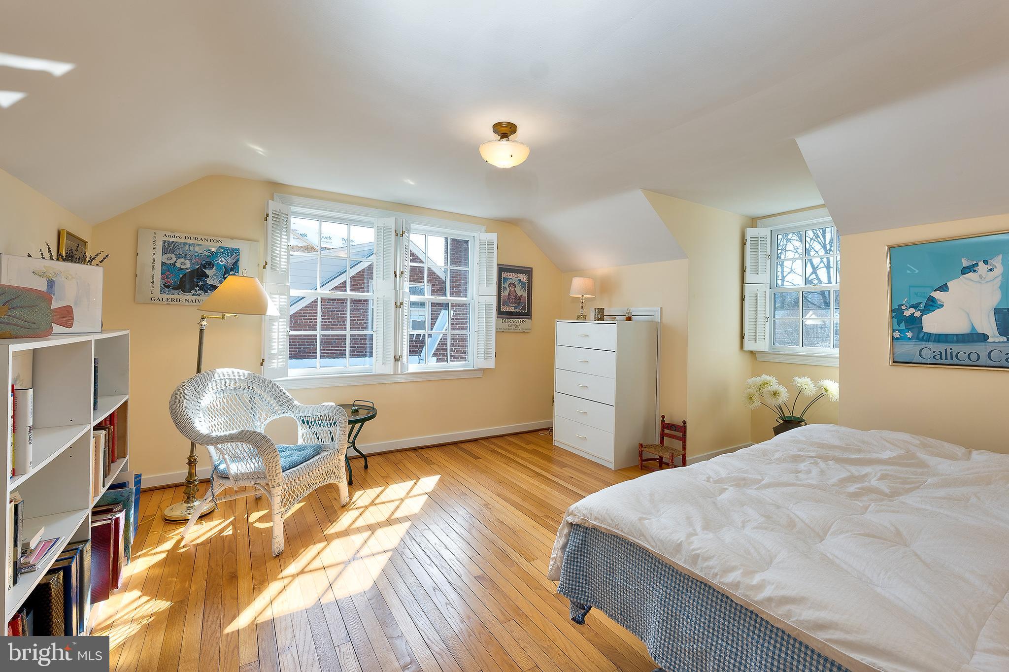 DAWSON TERRACE - Residential