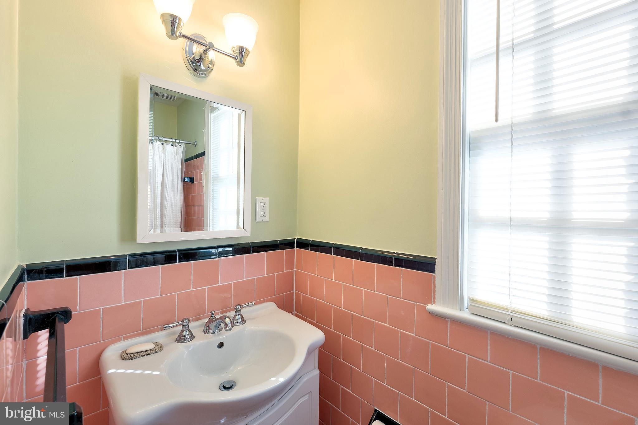 DAWSON TERRACE - Residential