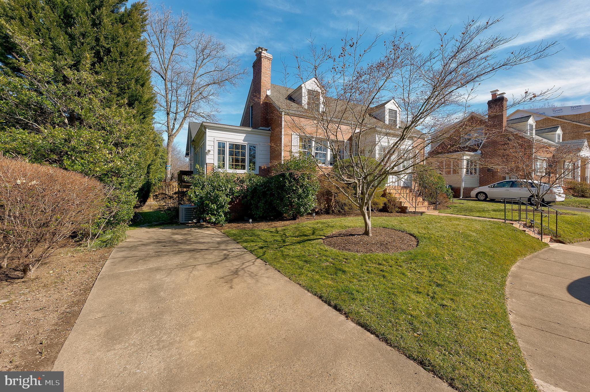 DAWSON TERRACE - Residential