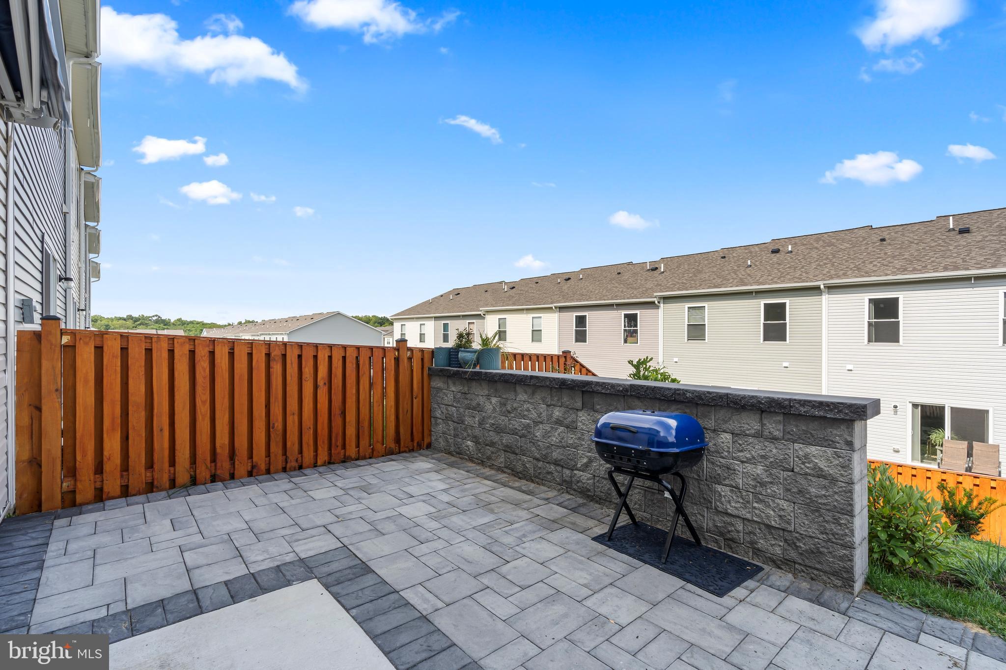 HOMEPLACE AT RIVERSIDE - Residential