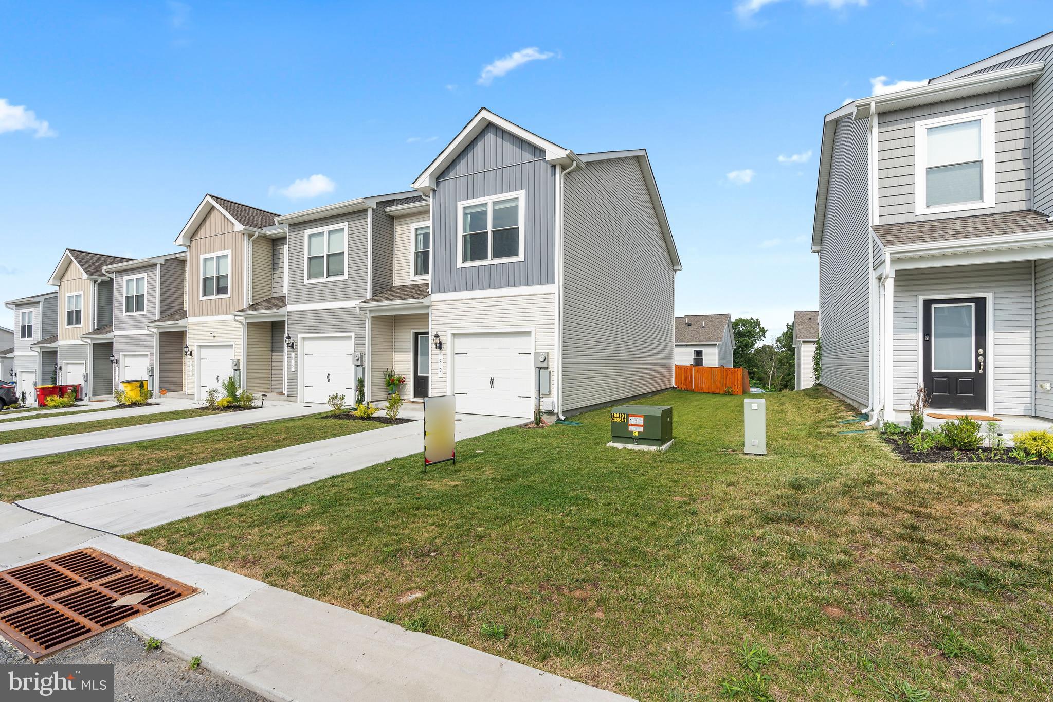 HOMEPLACE AT RIVERSIDE - Residential