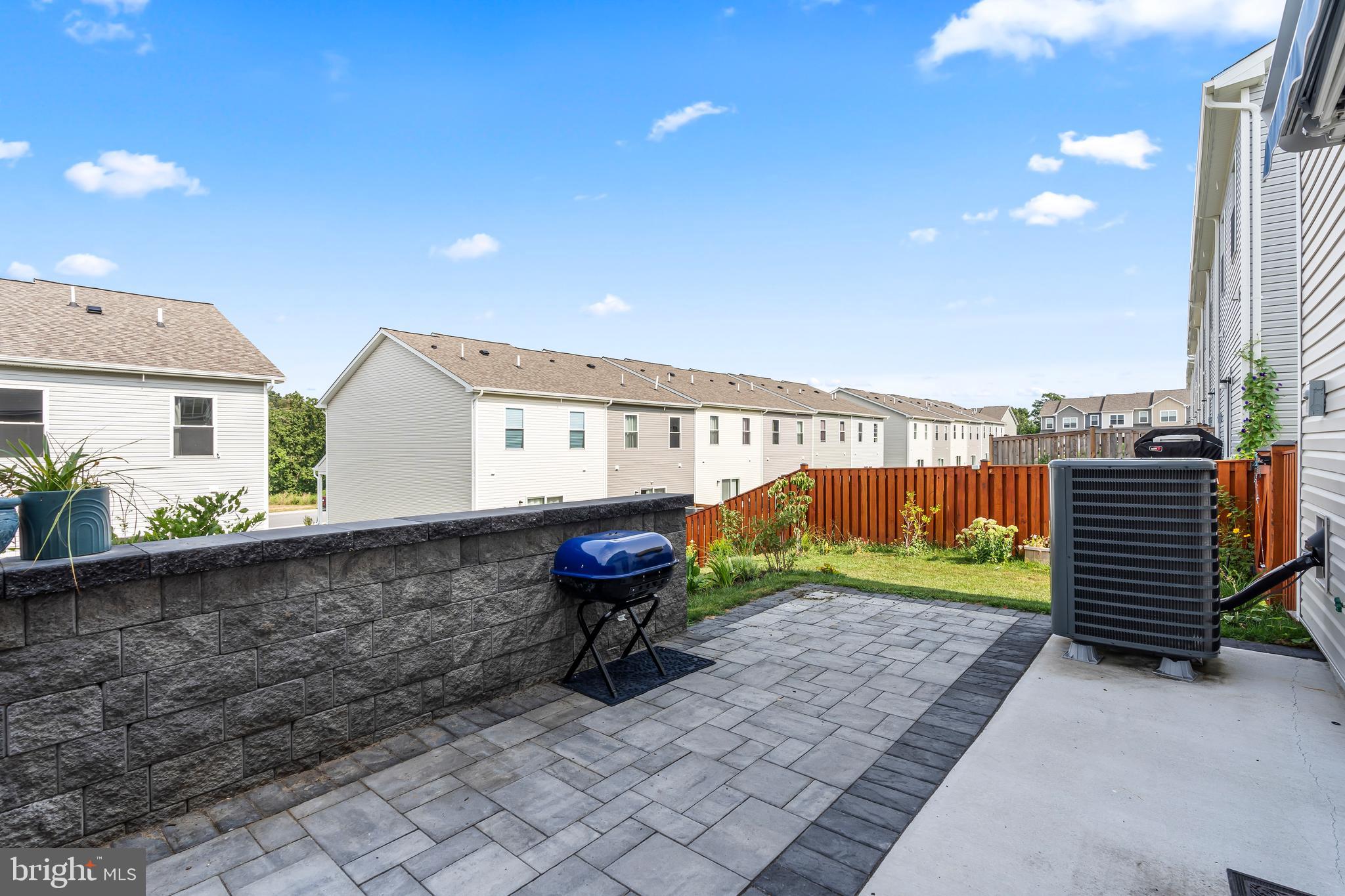 HOMEPLACE AT RIVERSIDE - Residential