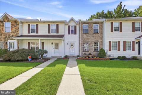 Photo for 27 DUNMOOR COURT N