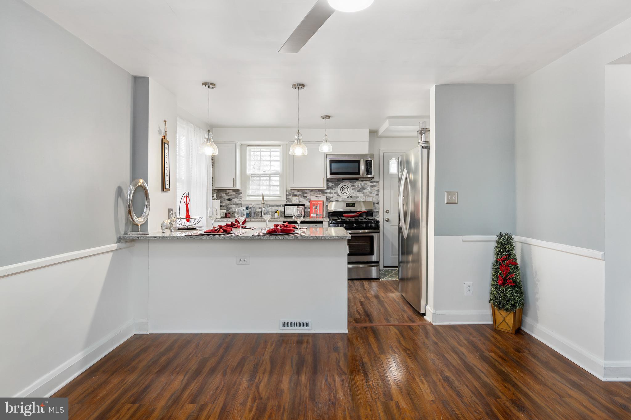 LOCHERN - Residential