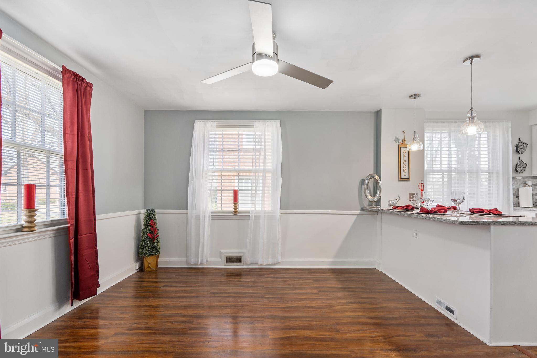 LOCHERN - Residential