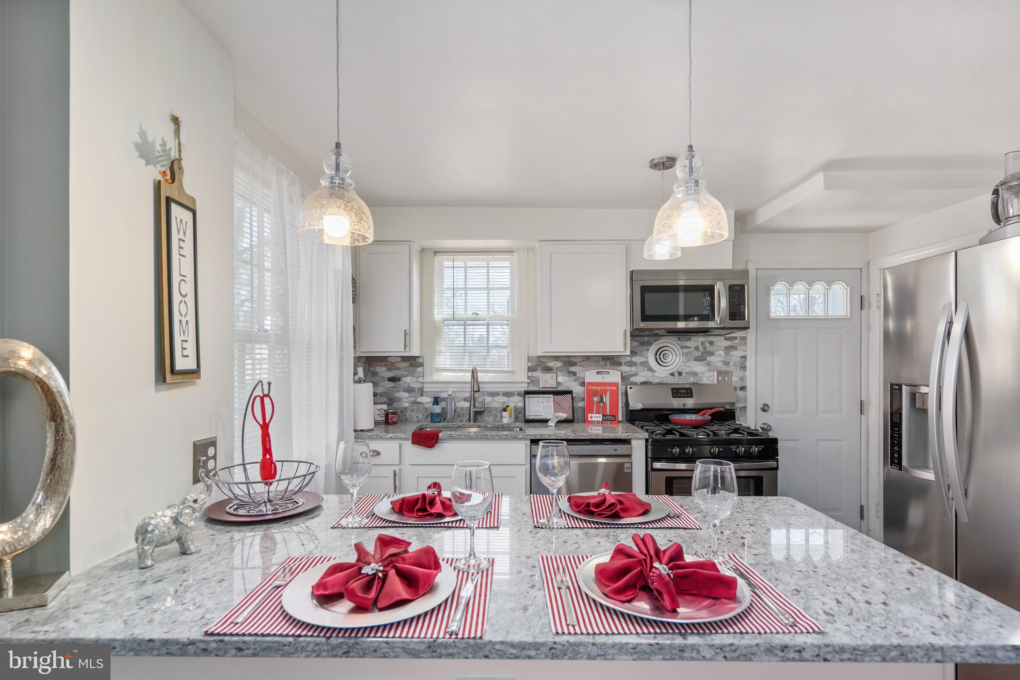 LOCHERN - Residential