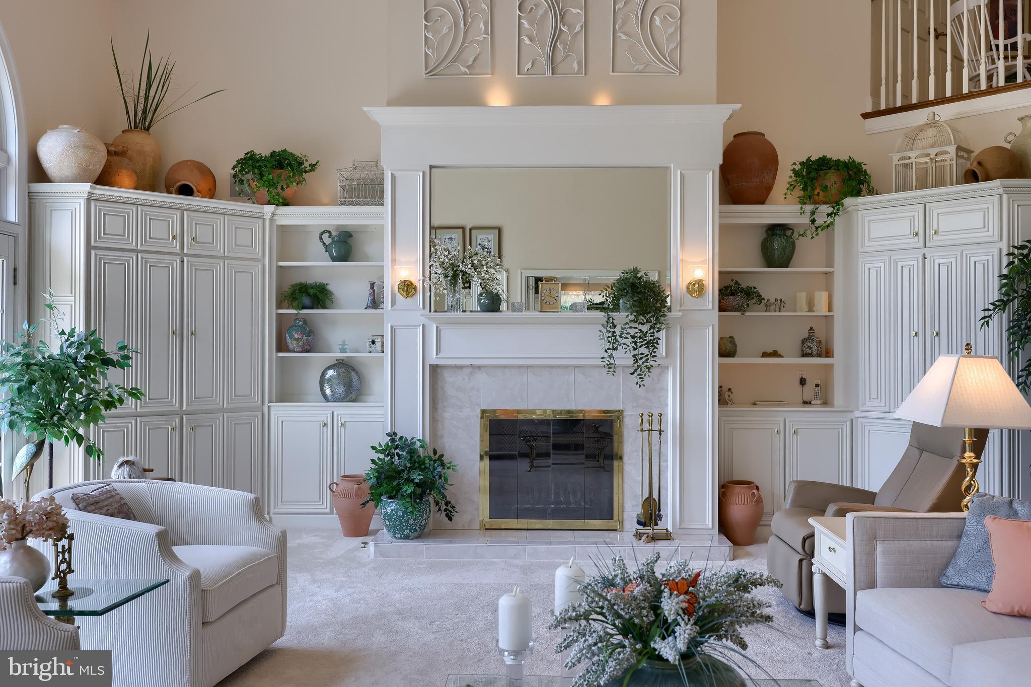 1190 OVERBROOK CIRCLE