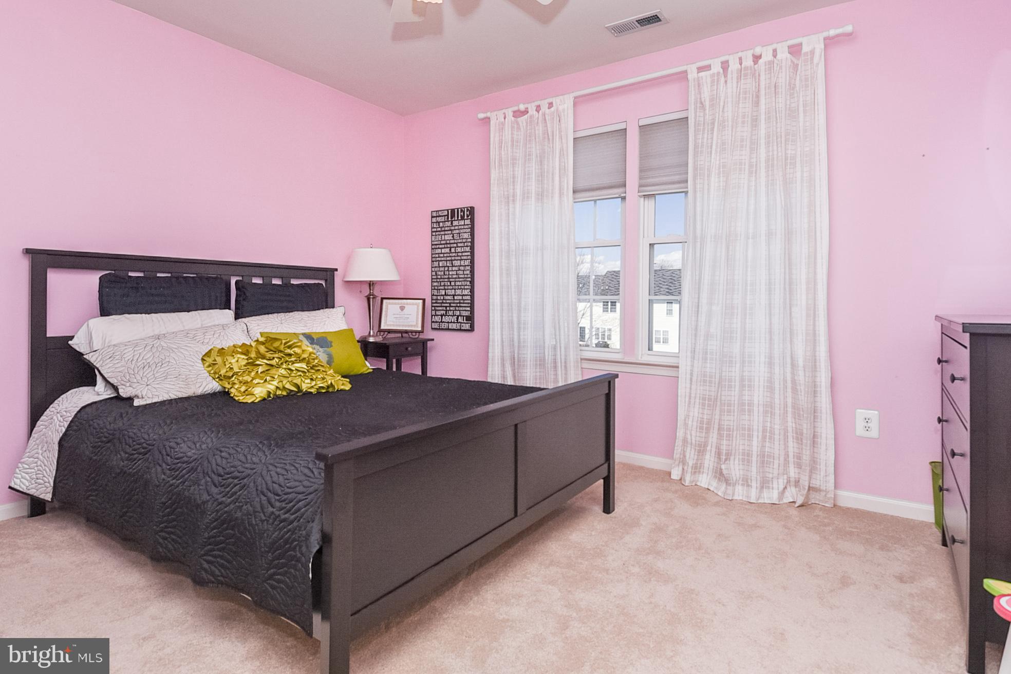 CHAPEL GROVE - Residential