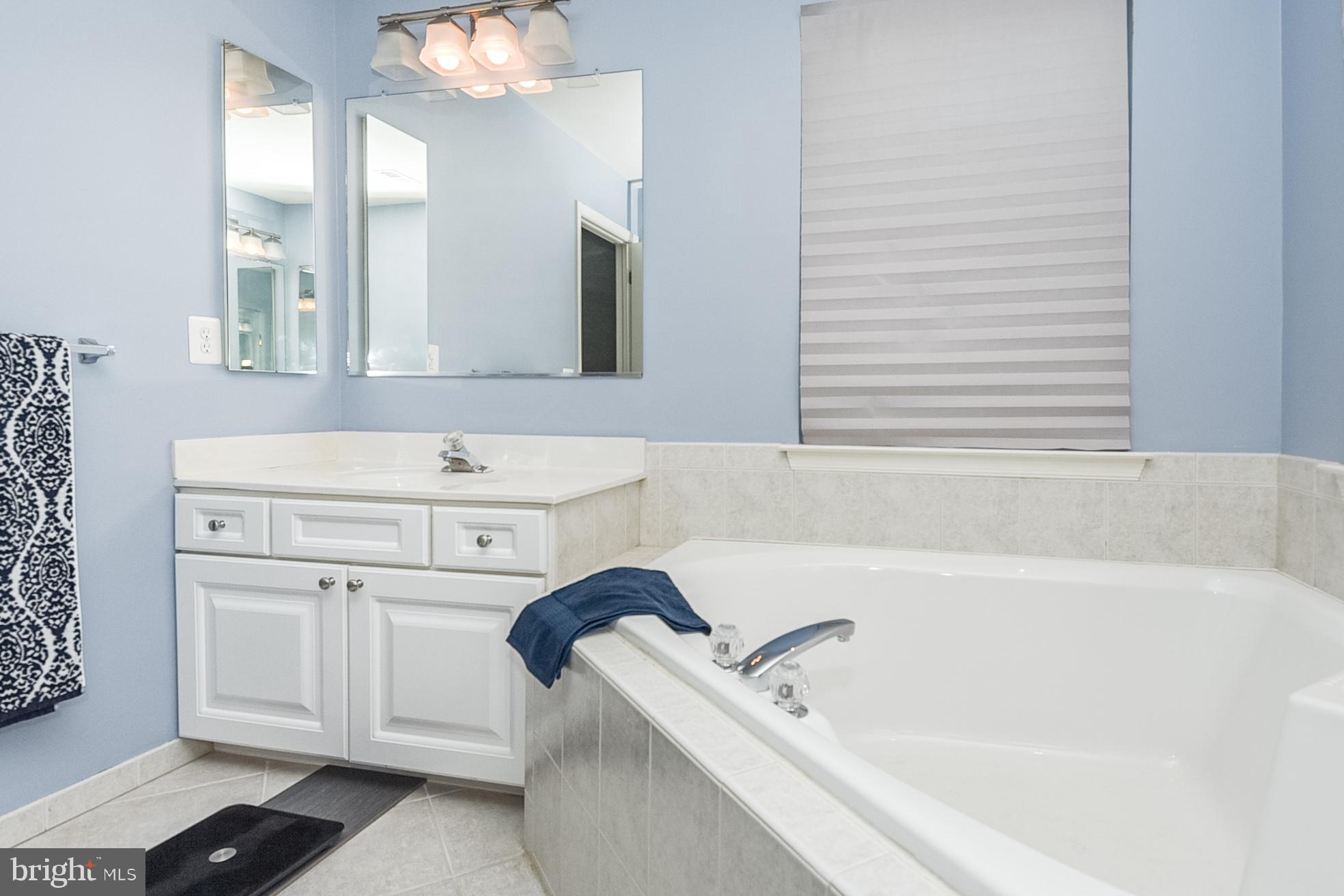 CHAPEL GROVE - Residential