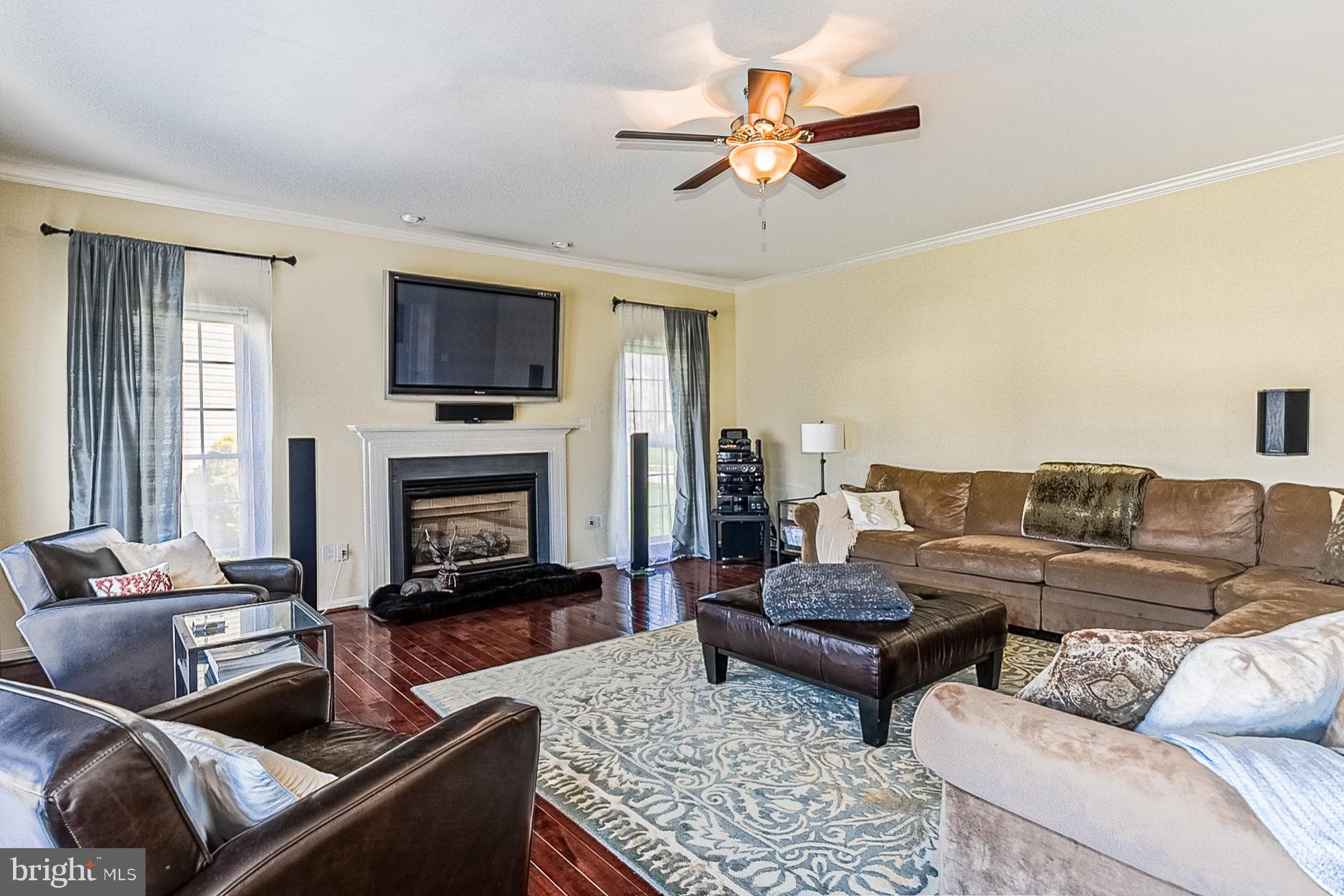 CHAPEL GROVE - Residential