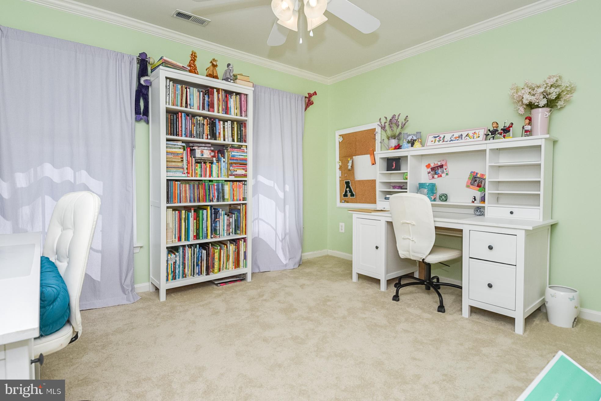 CHAPEL GROVE - Residential