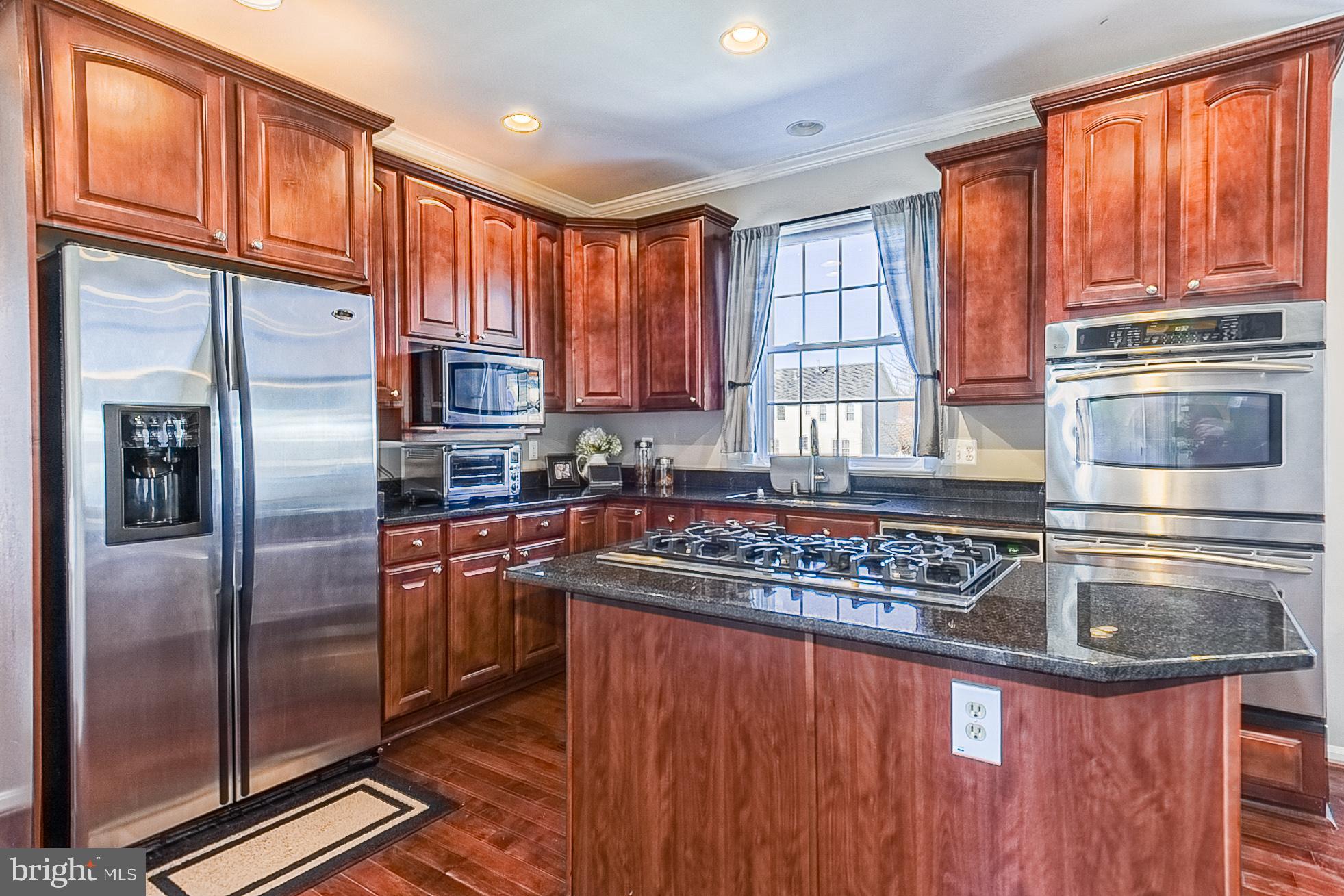 CHAPEL GROVE - Residential