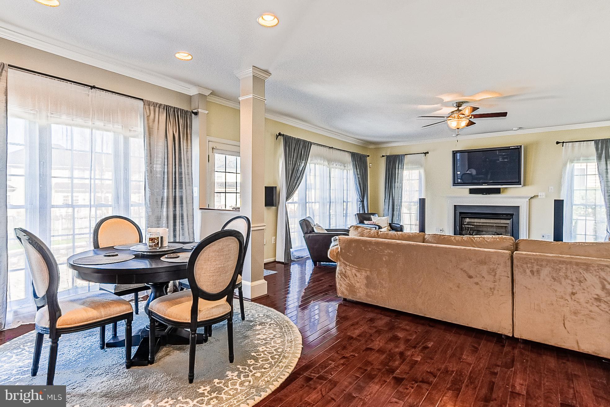 CHAPEL GROVE - Residential