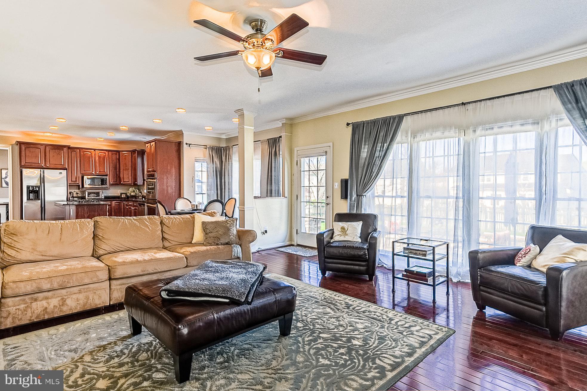 CHAPEL GROVE - Residential