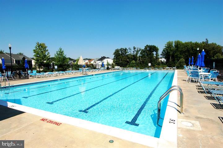 CHAPEL GROVE - Residential