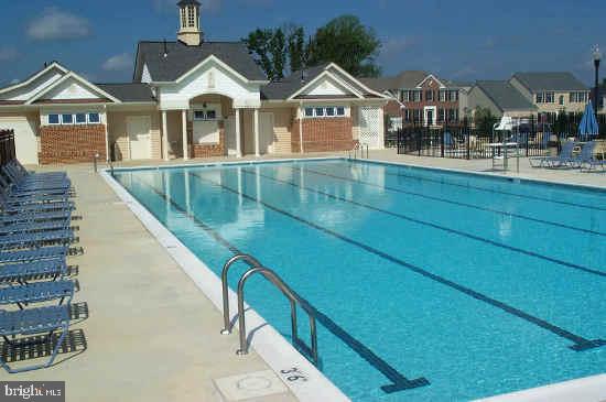 CHAPEL GROVE - Residential