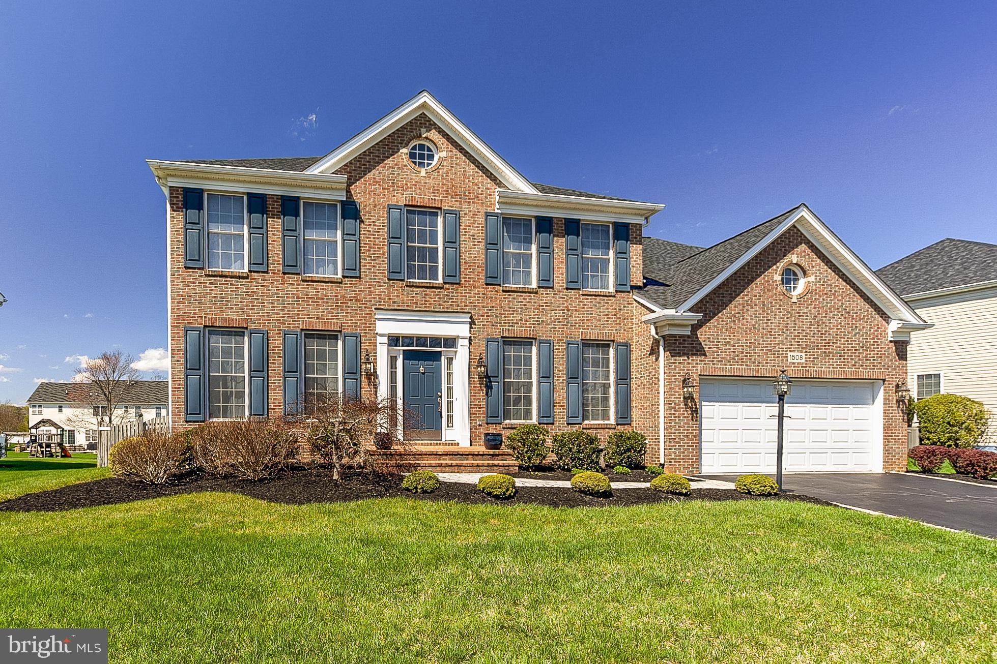 CHAPEL GROVE - Residential