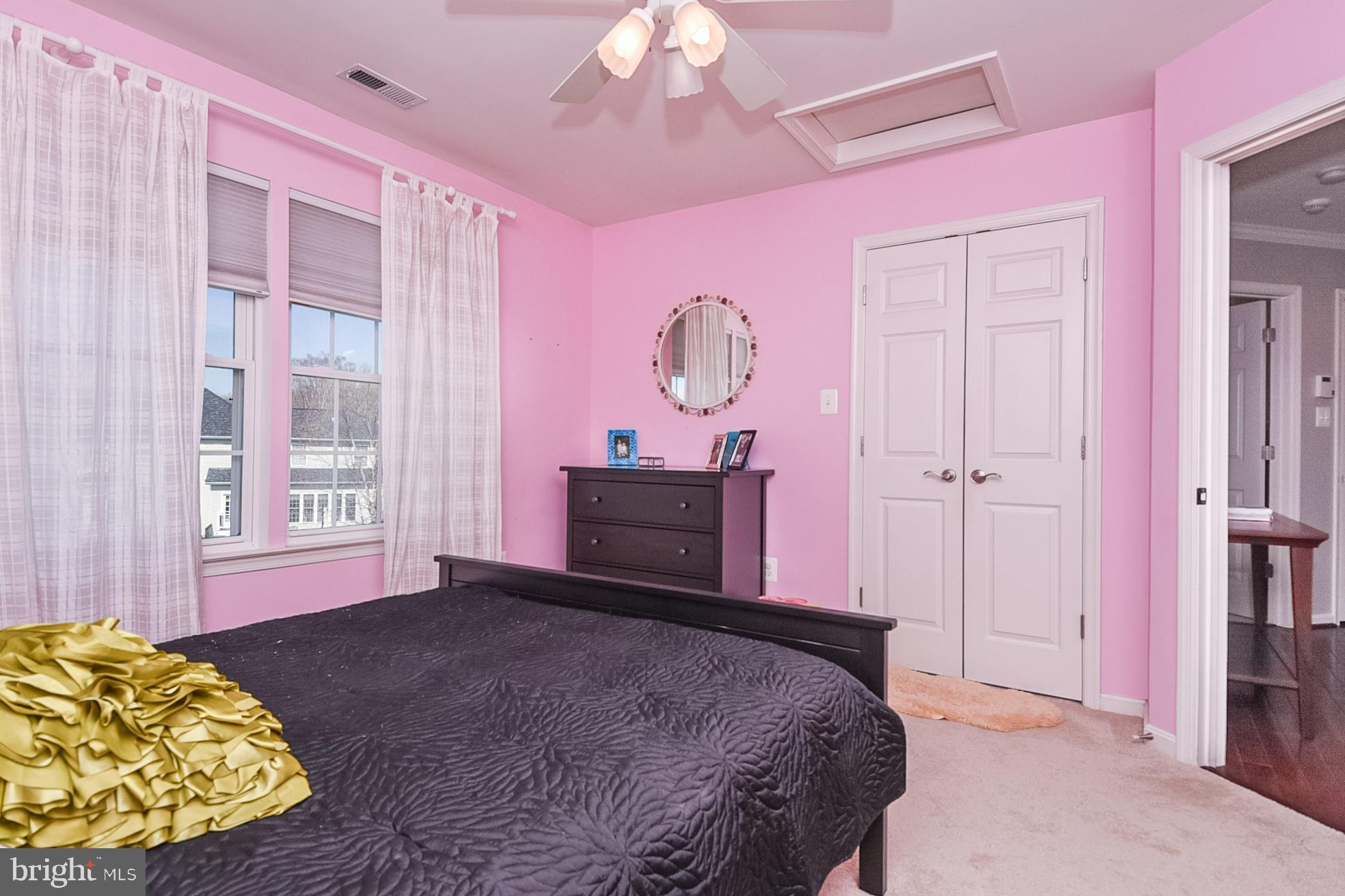 CHAPEL GROVE - Residential