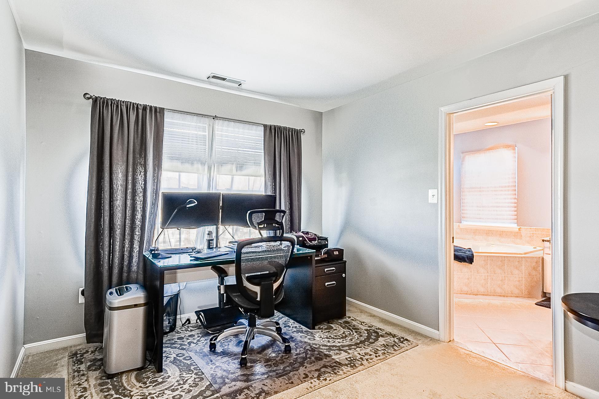 CHAPEL GROVE - Residential