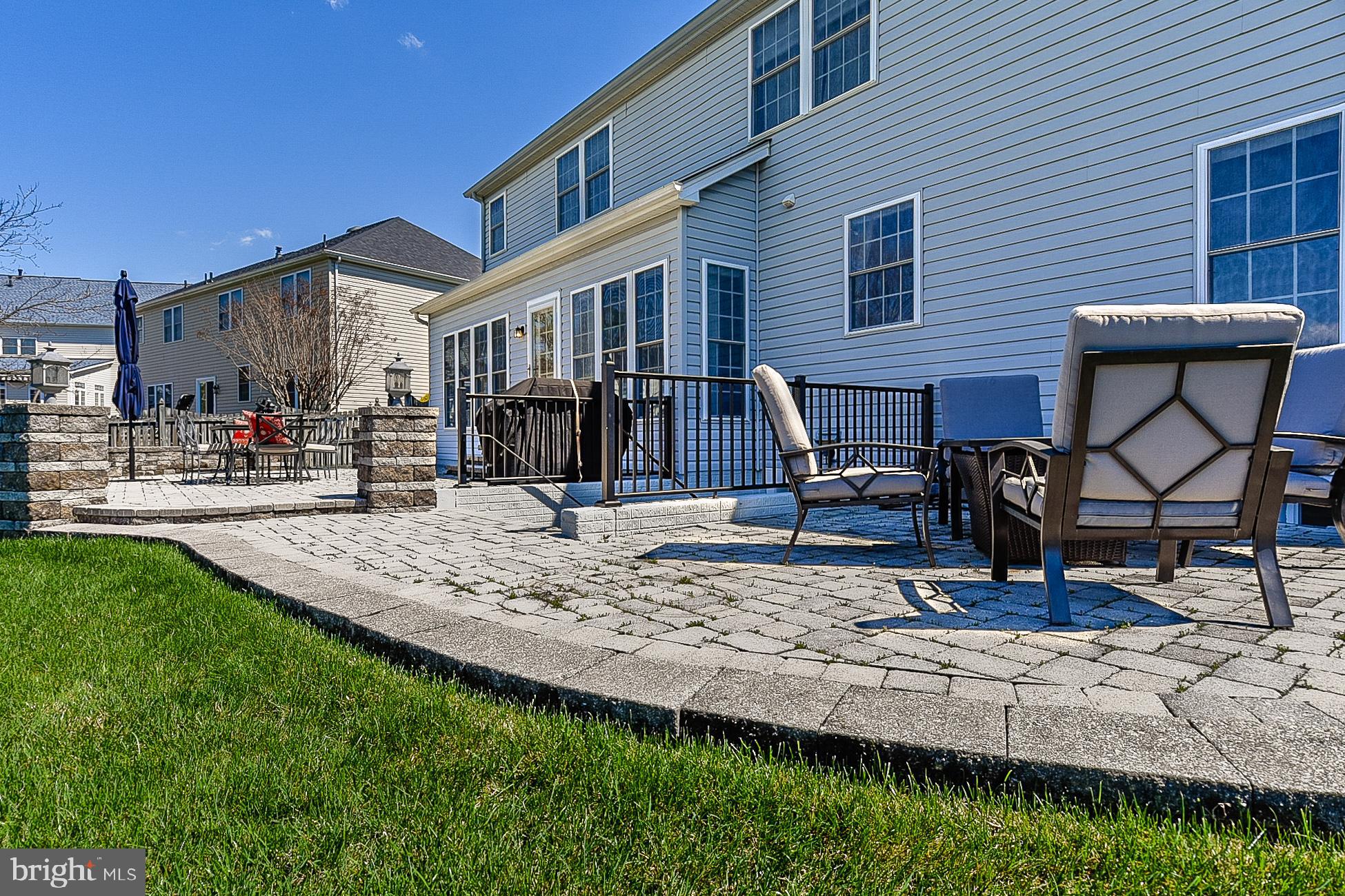 CHAPEL GROVE - Residential