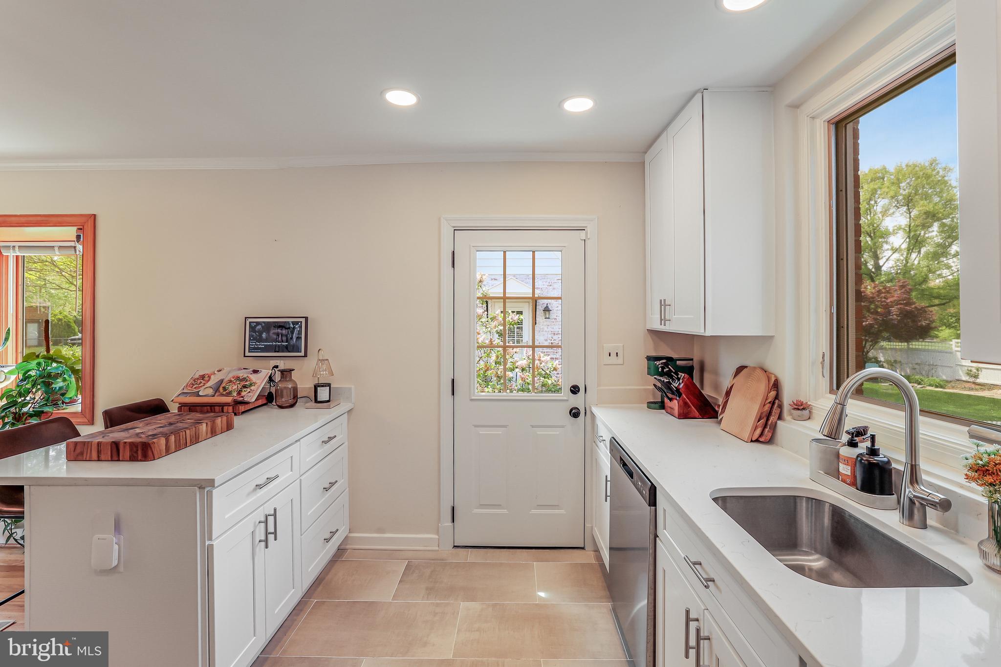 SEMINARY HEIGHTS - Residential