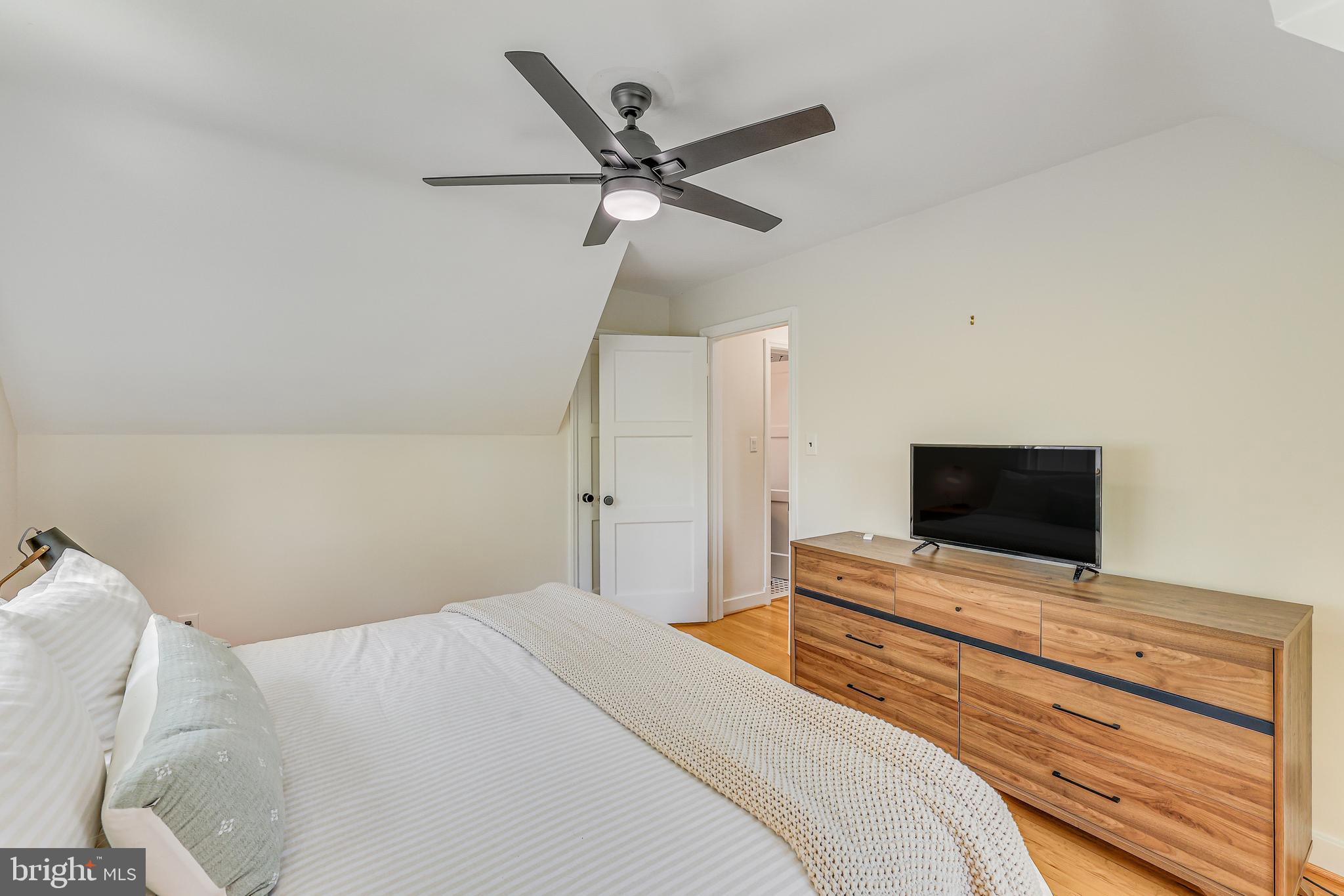 SEMINARY HEIGHTS - Residential