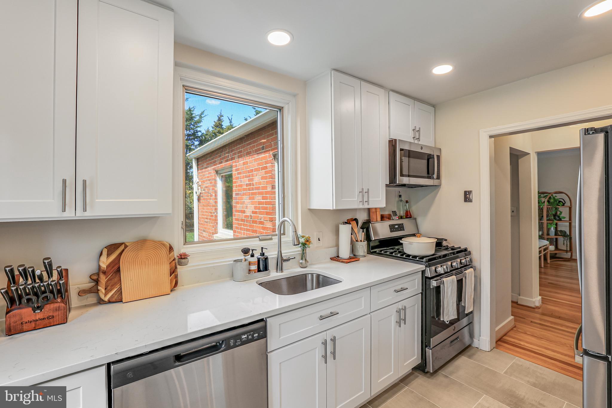 SEMINARY HEIGHTS - Residential