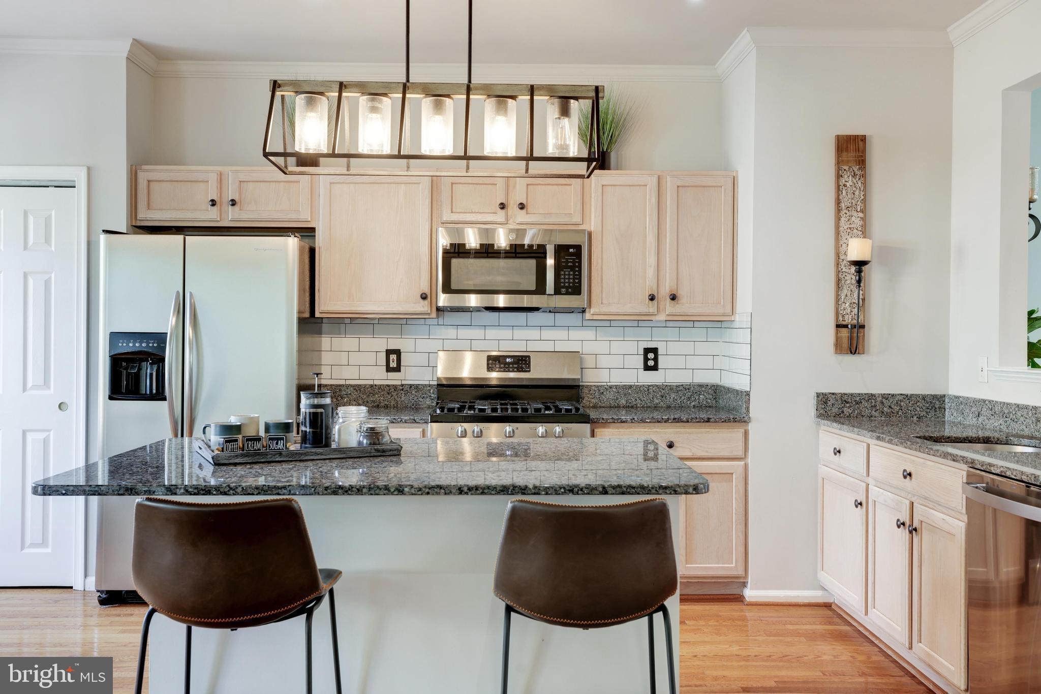 TRAILSIDE - Residential