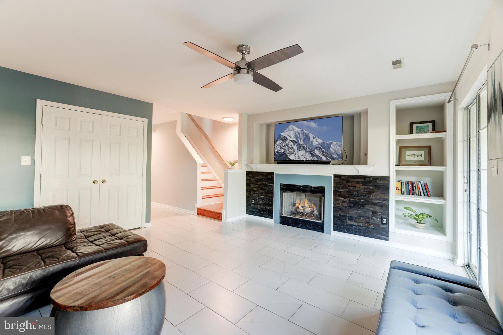 TRAILSIDE - Residential