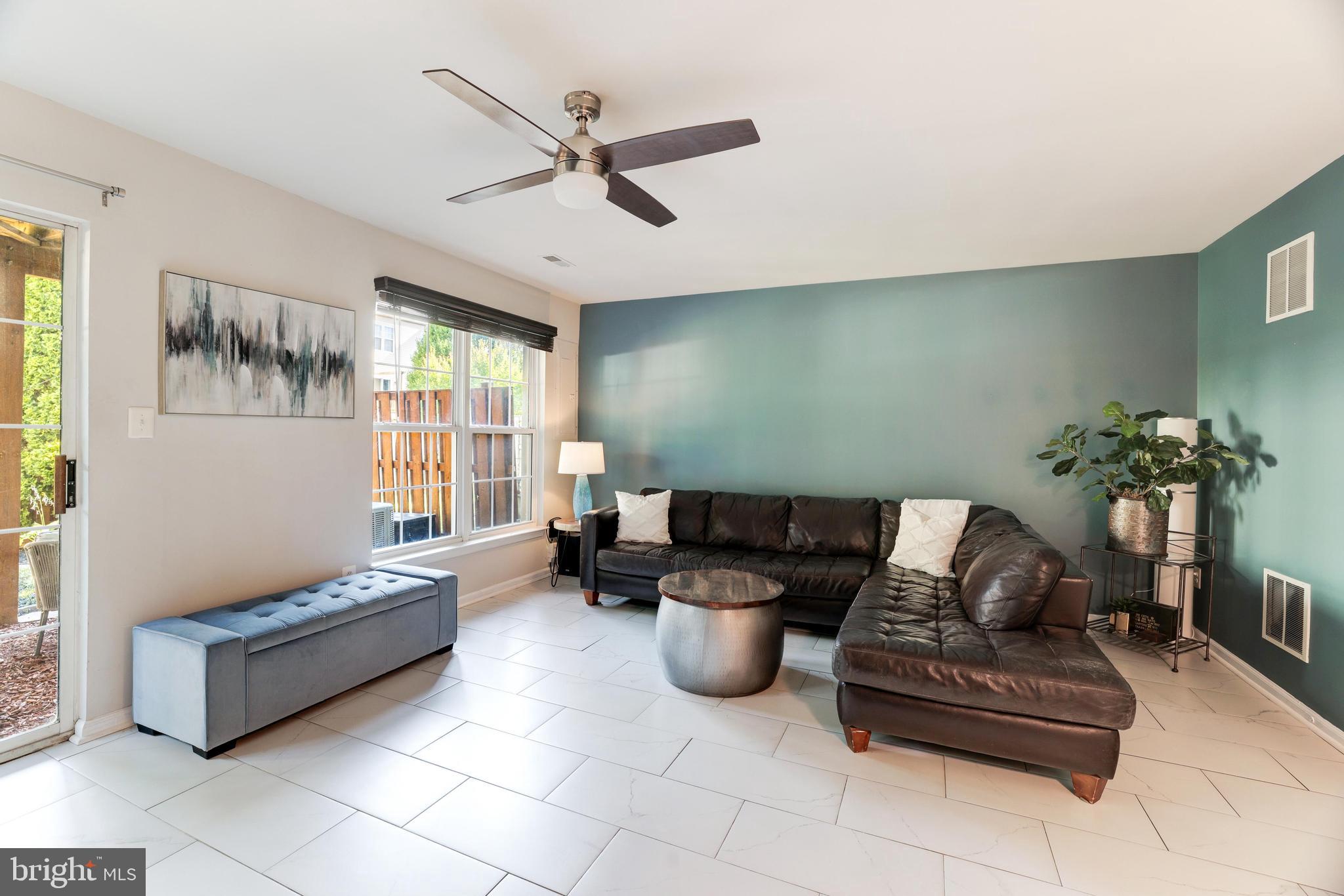 TRAILSIDE - Residential