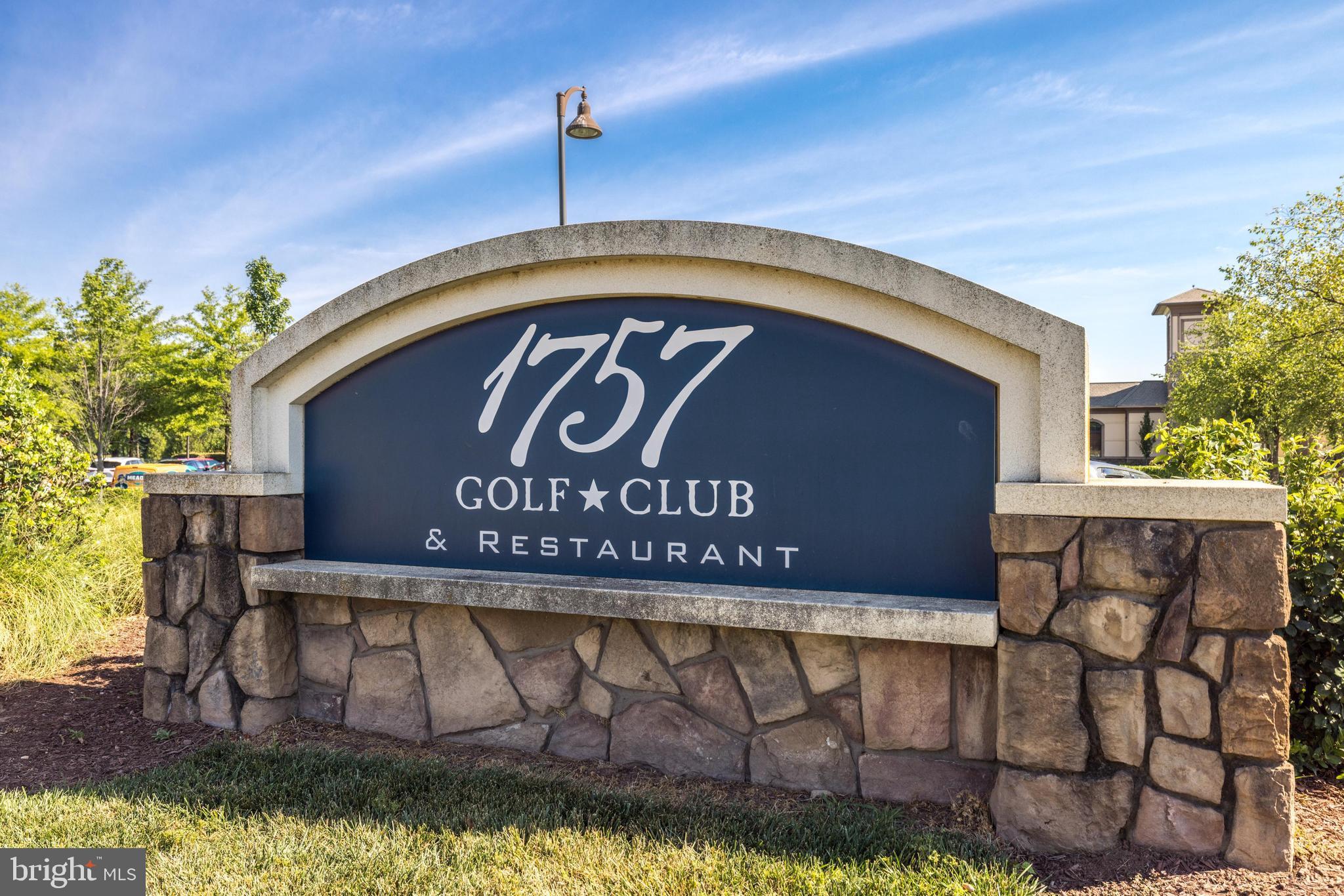 TRAILSIDE - Residential