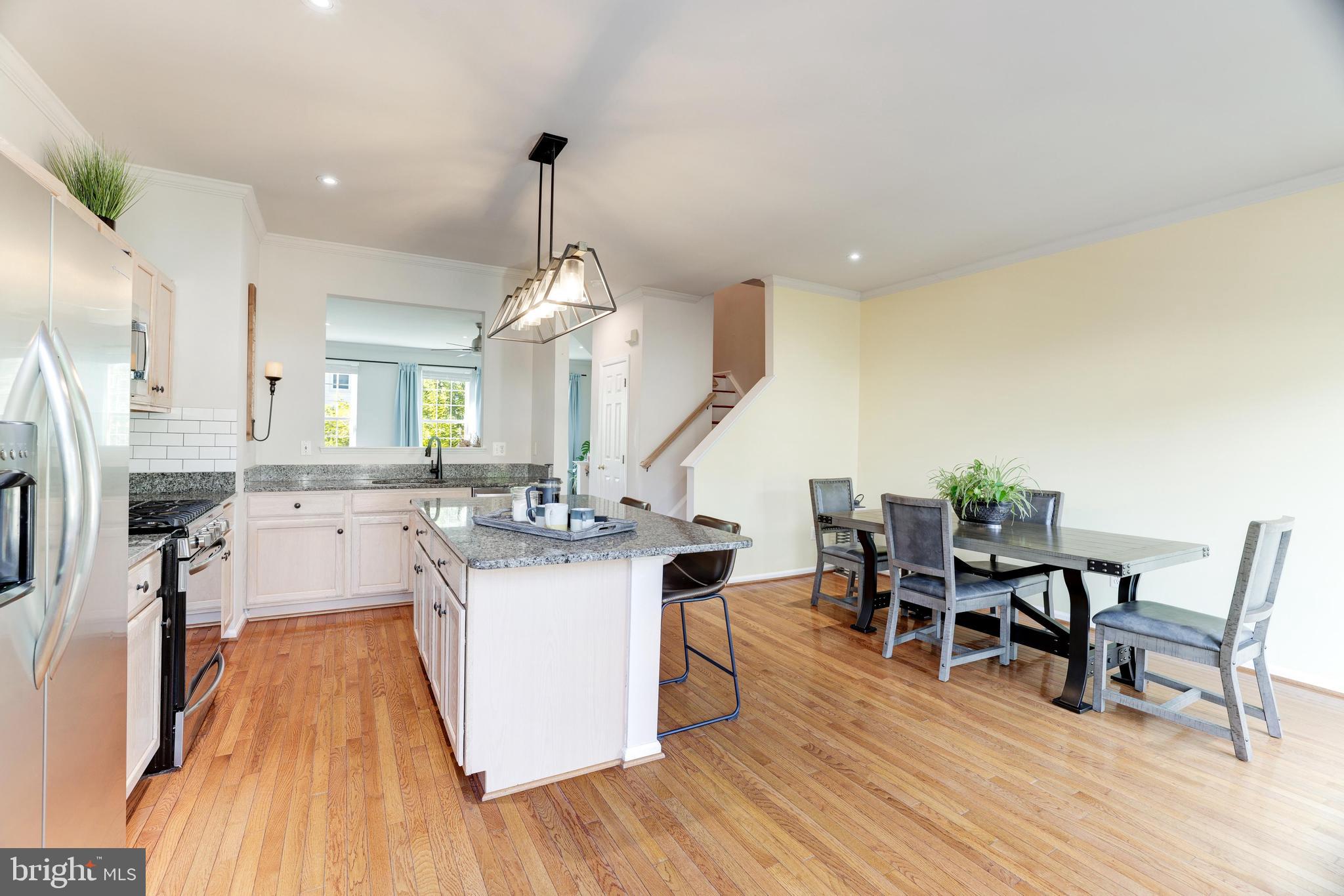 TRAILSIDE - Residential